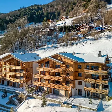 Modern Alpine Retreat With Gorgeous Views Apartamento Saint-Jean-de-Sixt